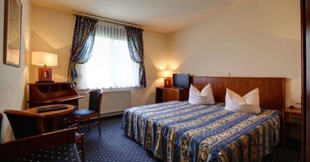 Garni-Hotel Kranich Πότσδαμ Εξωτερικό φωτογραφία